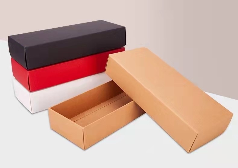 Automatische kartonnen doosverpakkingsmachine voor het maken van pakketdozen schoenen kleding voedseldozen