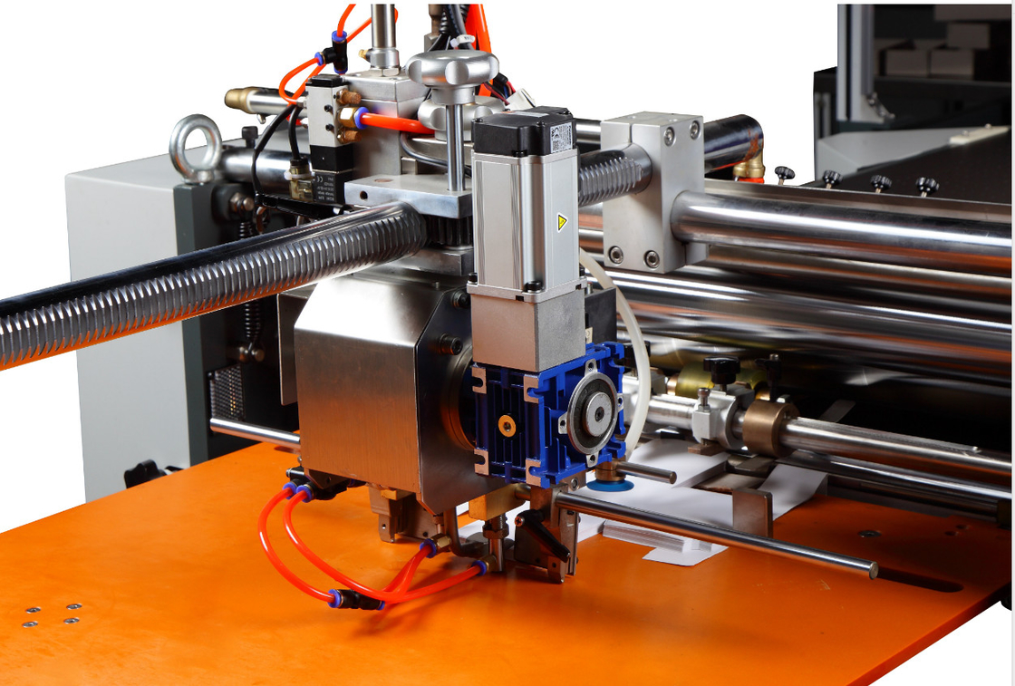 Visuele positionering Automatische behuizingsmachine Hard Cover Machine Lining Machine 20-30 PCS/MIN