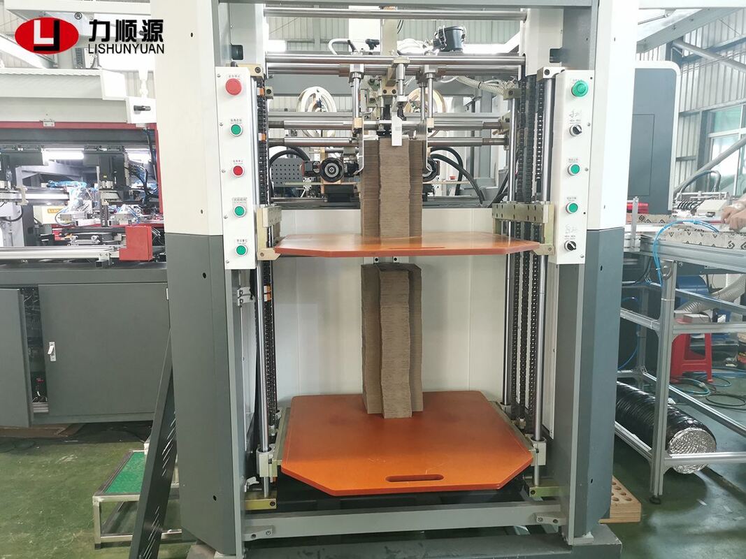 Volledig automatische hoekversterkingsmachine voor juwelen doos schoenendoos cosmetische doos