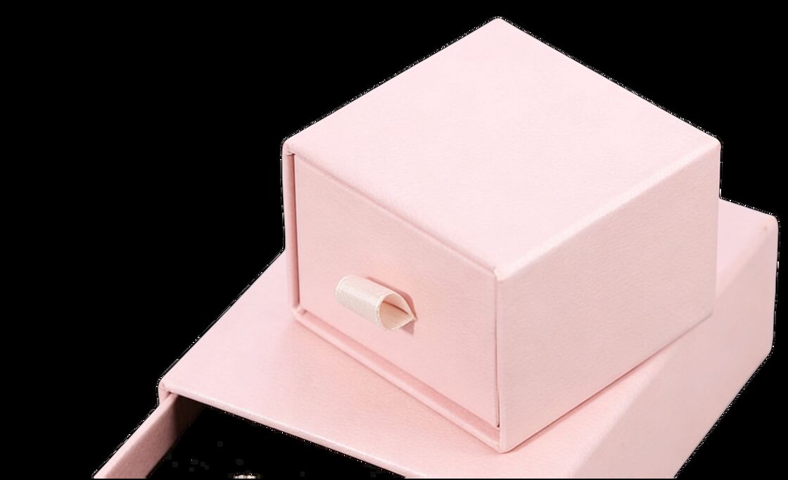 LY-450 semi-automatische bandinvoermachine geschikt voor verschillende doostypen