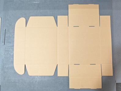 LY-RK03-1113 No-die Niet-metaal flexibele materiaal snijmachine Automatische snijmachine voor groef creasing