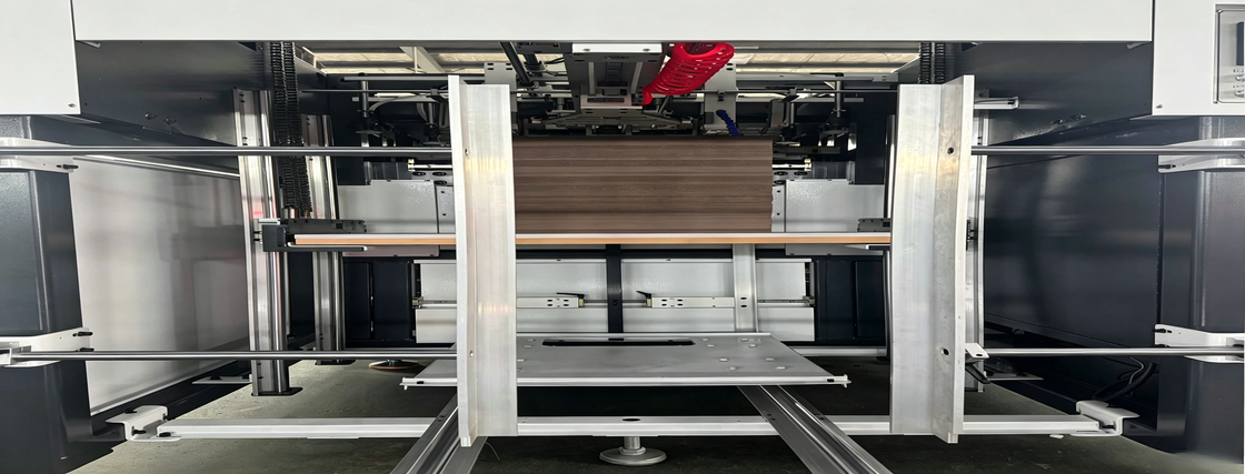 LY-DS650 Volautomatische Stansmachine (Alleen voor grijs karton zonder verbindingspunt) Intelligente Cirkelvormige Toevoer Hoge Precisie Hoge Efficiëntie
