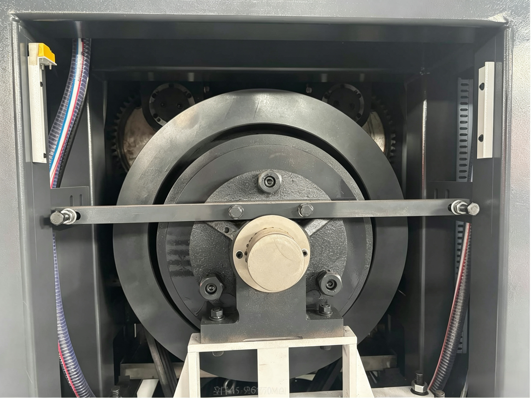 LY-DS650 Volautomatische Stansmachine (Alleen voor grijs karton zonder verbindingspunt) Intelligente Cirkelvormige Toevoer Hoge Precisie Hoge Efficiëntie